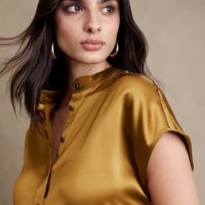Banana Republic Satin tunic